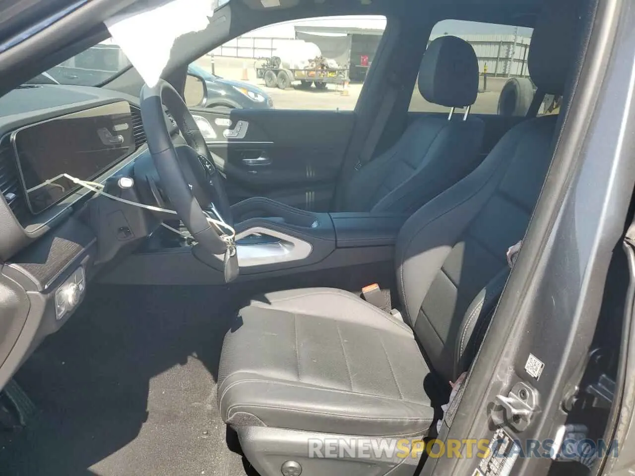 7 Photograph of a damaged car 4JGFB4JB8PA912628 MERCEDES-BENZ GLE-CLASS 2023