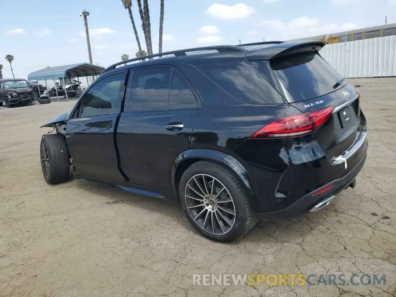 2 Photograph of a damaged car 4JGFB4JBXPA900027 MERCEDES-BENZ GLE-CLASS 2023