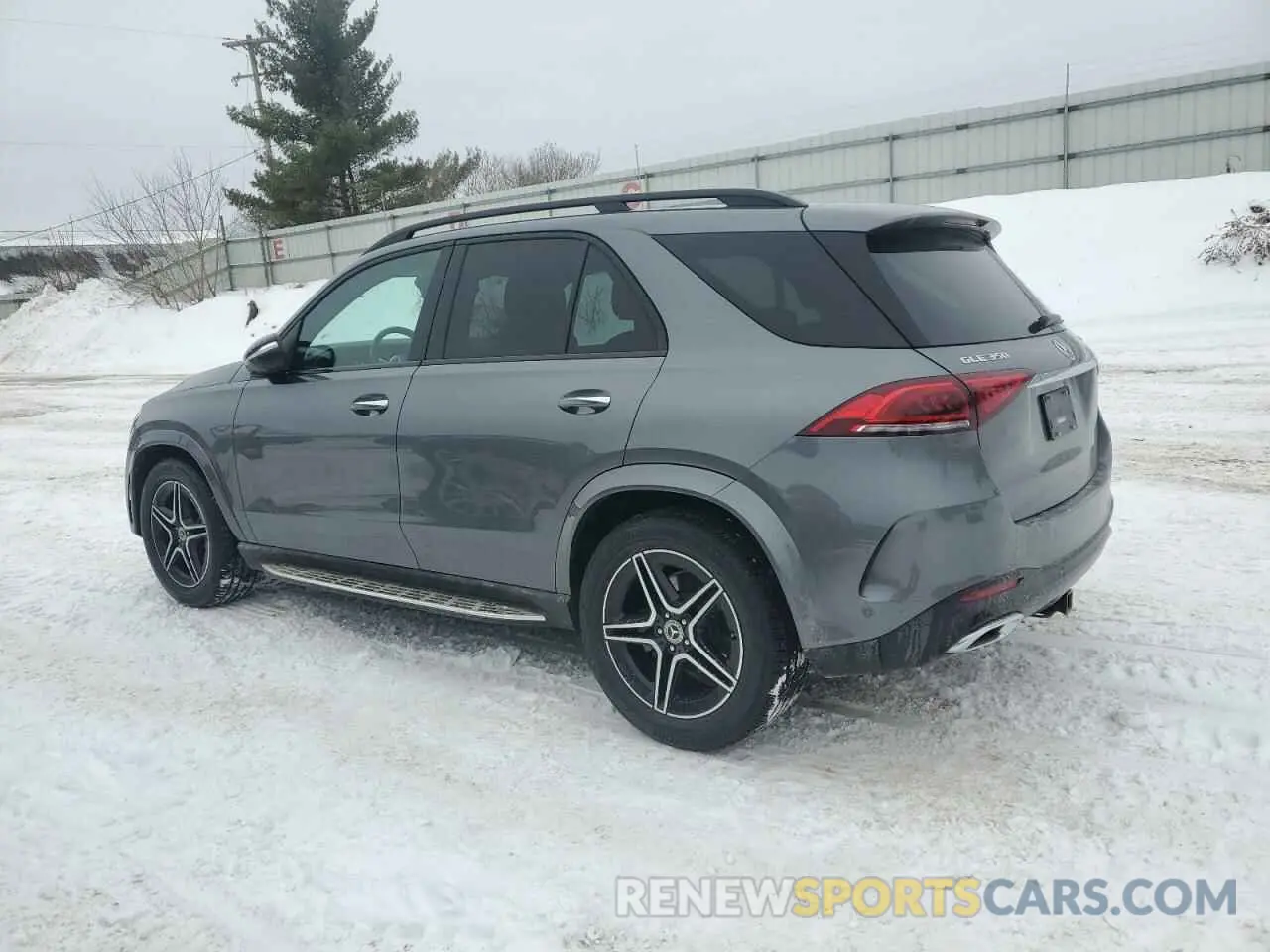 2 Photograph of a damaged car 4JGFB4KB1PA913702 MERCEDES-BENZ GLE-CLASS 2023