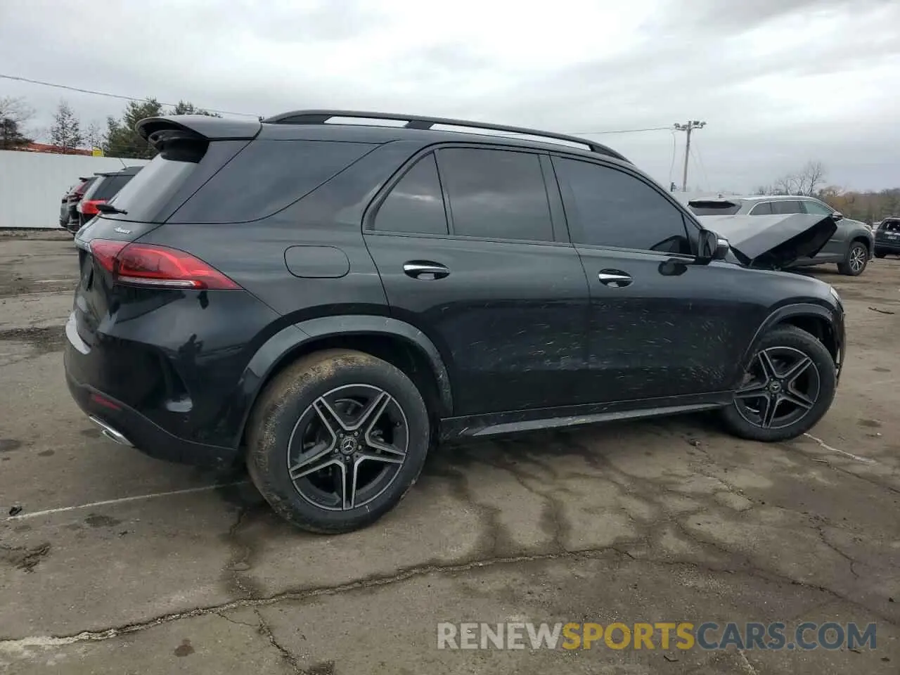 3 Photograph of a damaged car 4JGFB4KB3PA899138 MERCEDES-BENZ GLE-CLASS 2023