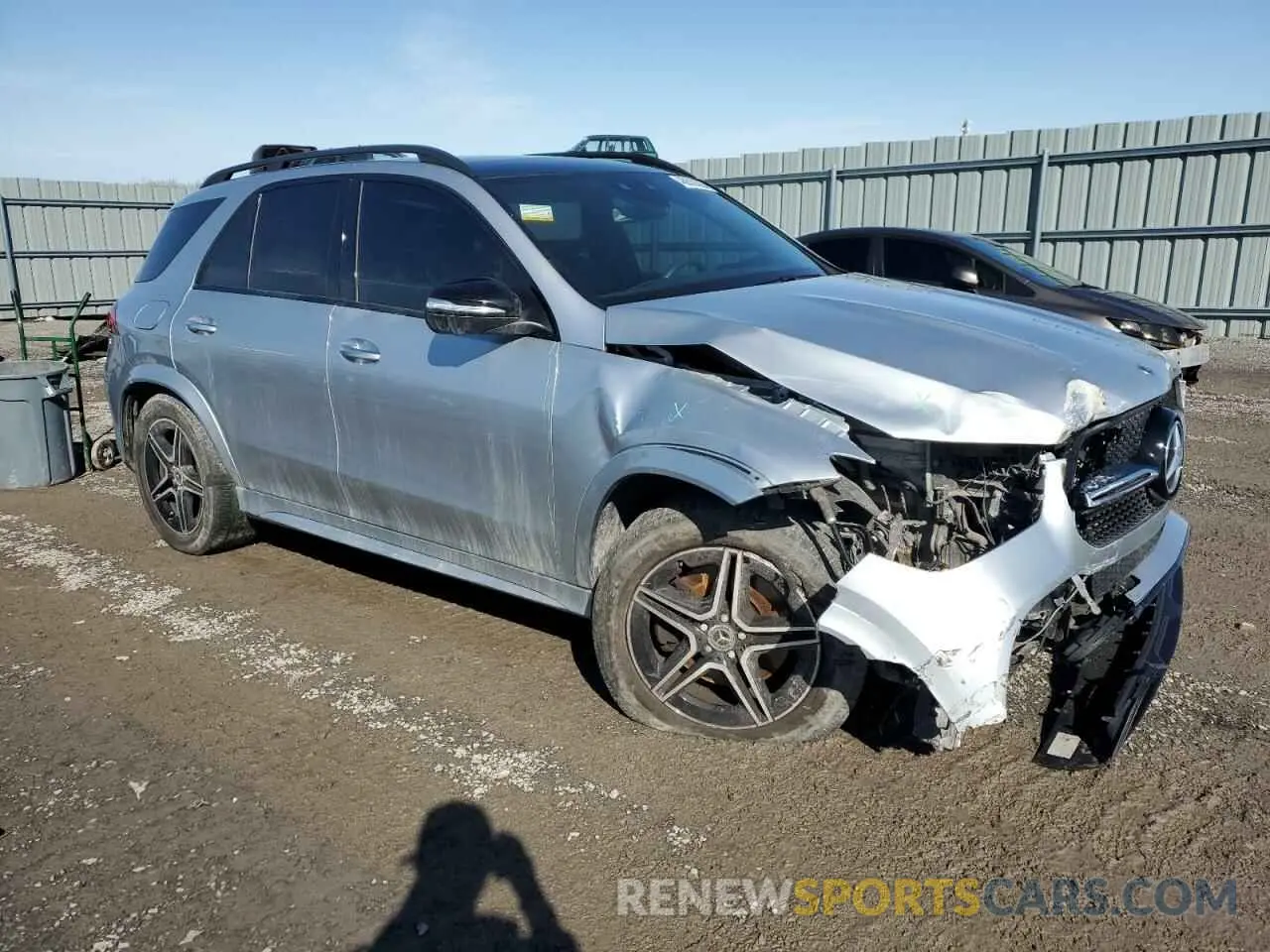 4 Photograph of a damaged car 4JGFB5KB5PA870052 MERCEDES-BENZ GLE-CLASS 2023