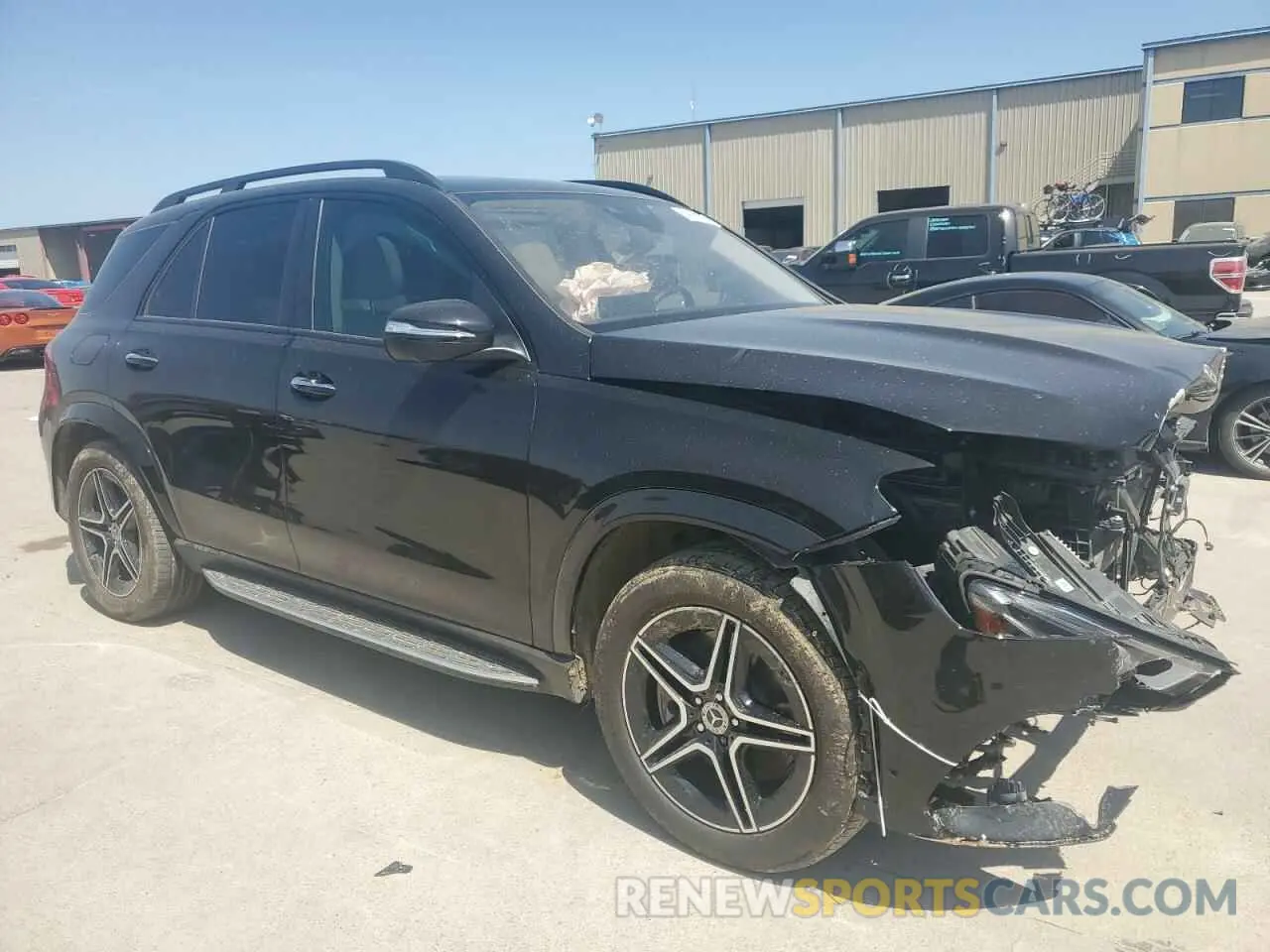 4 Photograph of a damaged car 4JGFB5KE3PA938570 MERCEDES-BENZ GLE-CLASS 2023