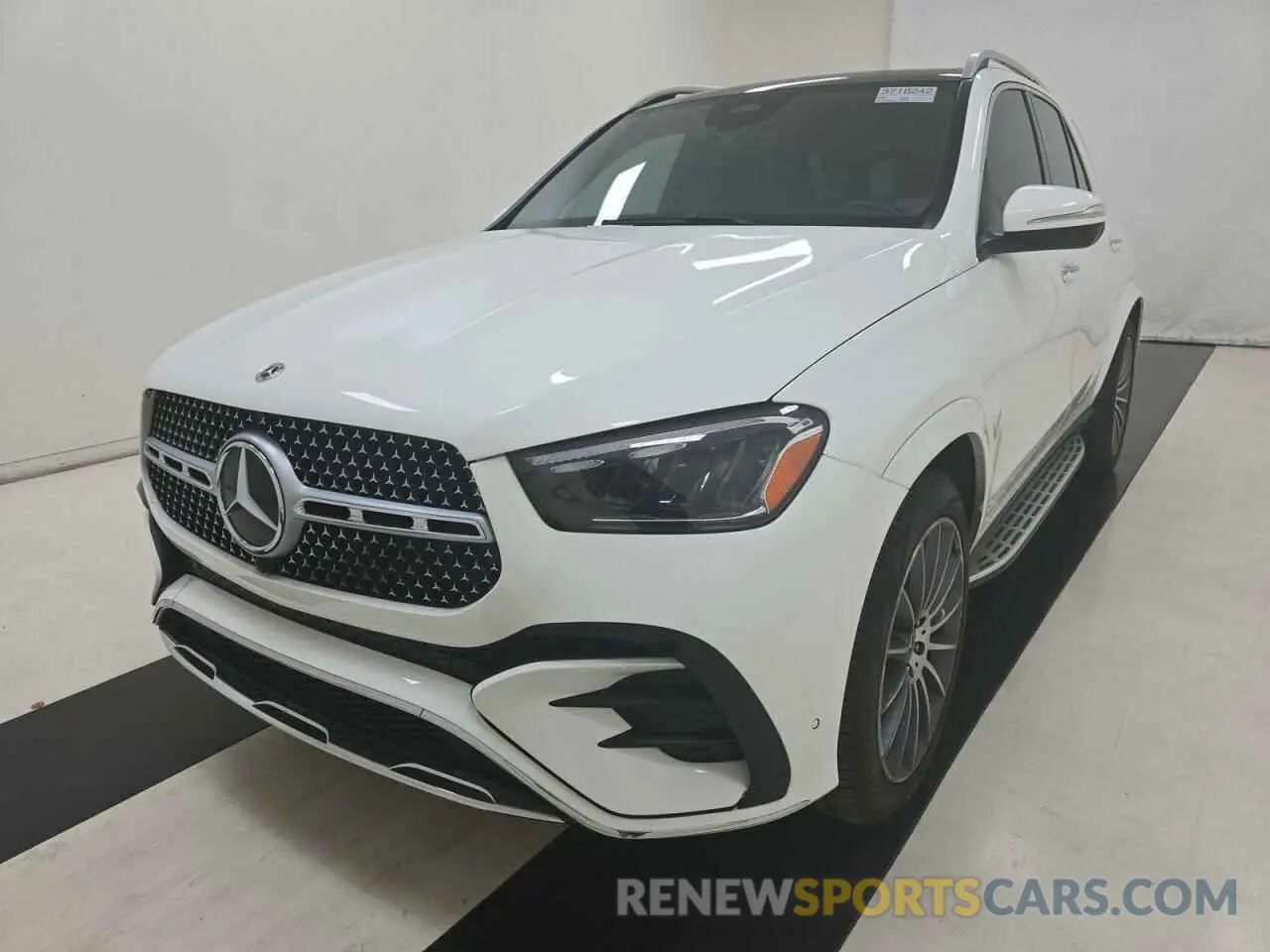 2 Photograph of a damaged car 4JGFB4FB0RA983298 MERCEDES-BENZ GLE-CLASS 2024