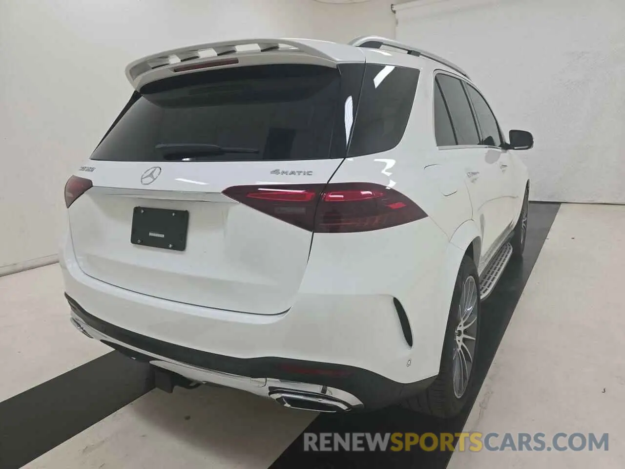 4 Photograph of a damaged car 4JGFB4FB0RA983298 MERCEDES-BENZ GLE-CLASS 2024