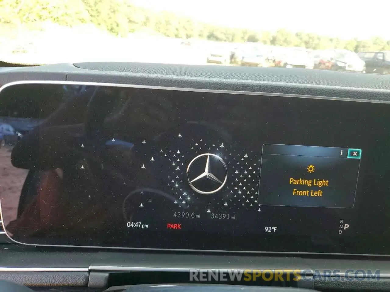 9 Photograph of a damaged car 4JGFB4FB0RA986654 MERCEDES-BENZ GLE-CLASS 2024