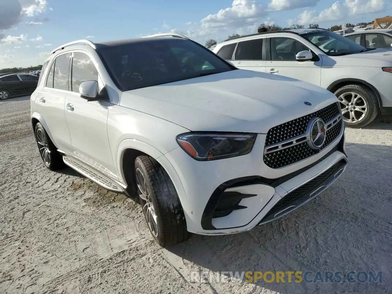 4 Photograph of a damaged car 4JGFB4FB0RB010867 MERCEDES-BENZ GLE-CLASS 2024
