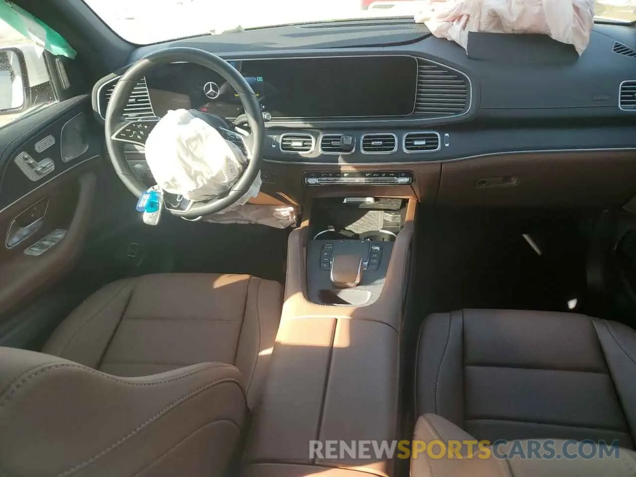 8 Photograph of a damaged car 4JGFB4FB1RB114915 MERCEDES-BENZ GLE-CLASS 2024