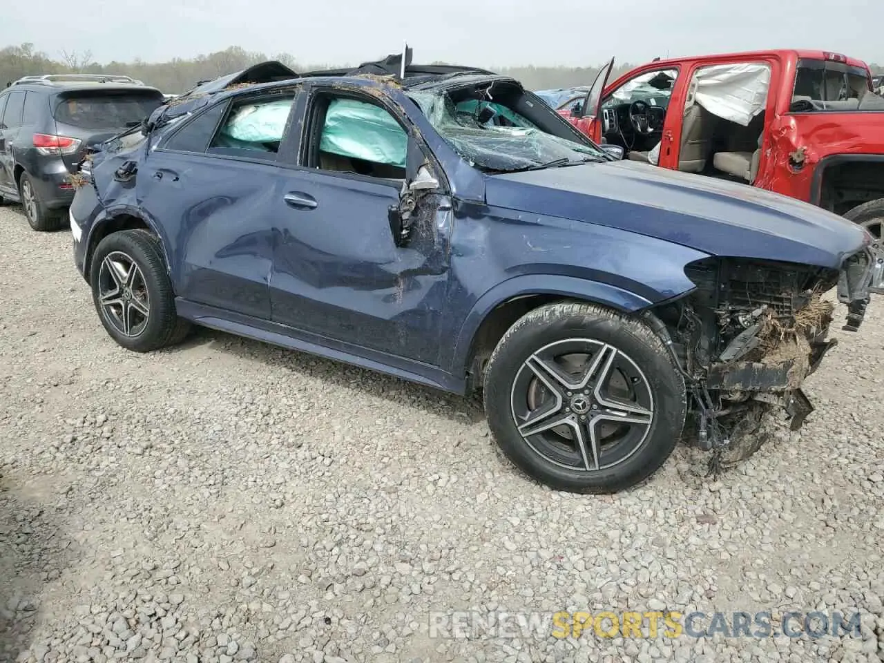 4 Photograph of a damaged car 4JGFB4FB3RB044821 MERCEDES-BENZ GLE-CLASS 2024