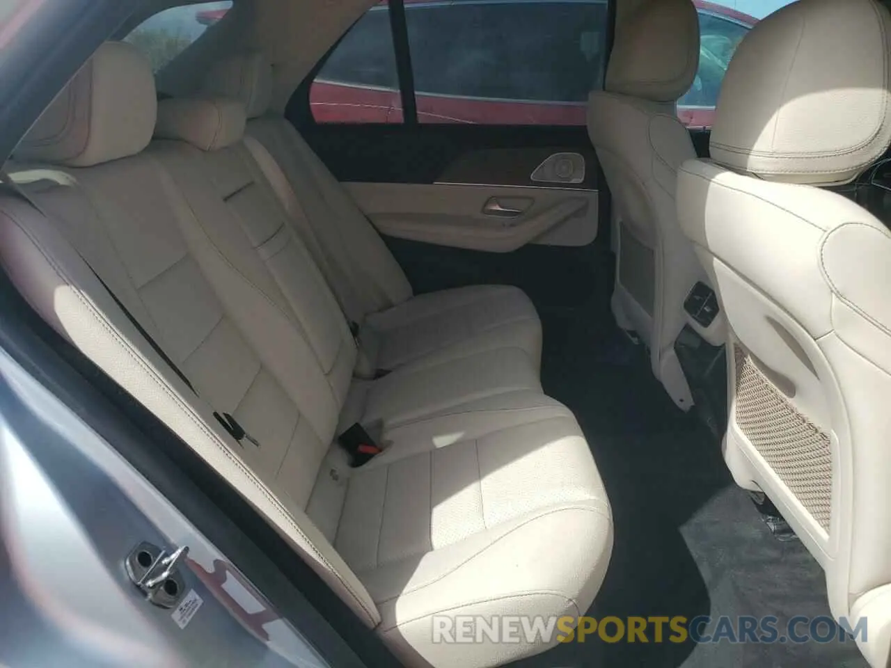 10 Photograph of a damaged car 4JGFB4FB3RB120859 MERCEDES-BENZ GLE-CLASS 2024