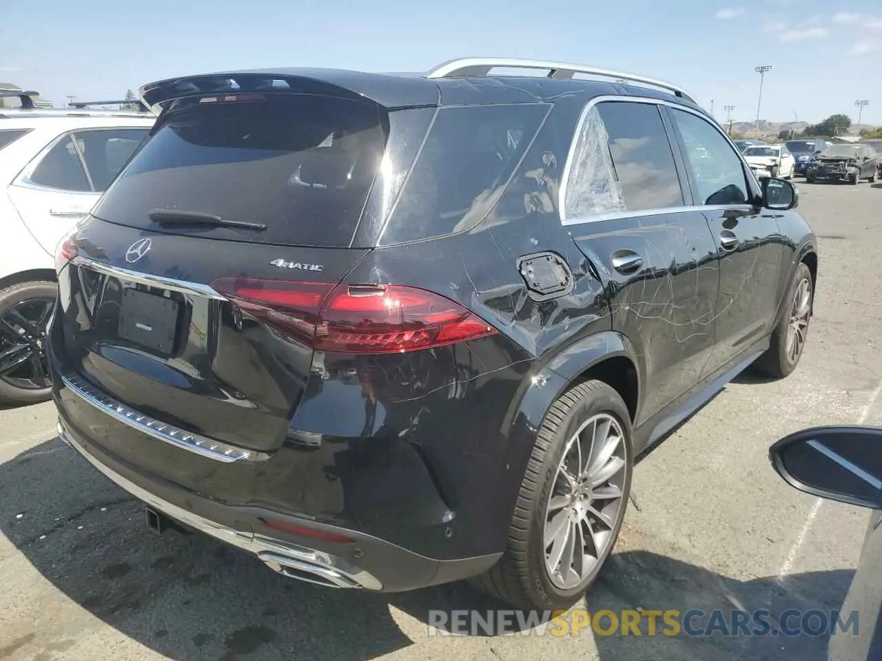 3 Photograph of a damaged car 4JGFB4FB4RB004652 MERCEDES-BENZ GLE-CLASS 2024