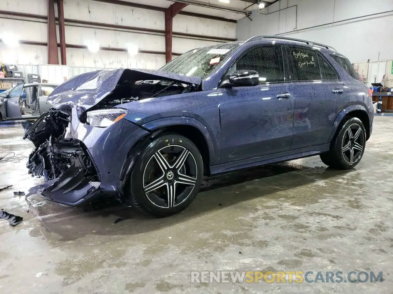 1 Photograph of a damaged car 4JGFB4FB4RB096975 MERCEDES-BENZ GLE-CLASS 2024