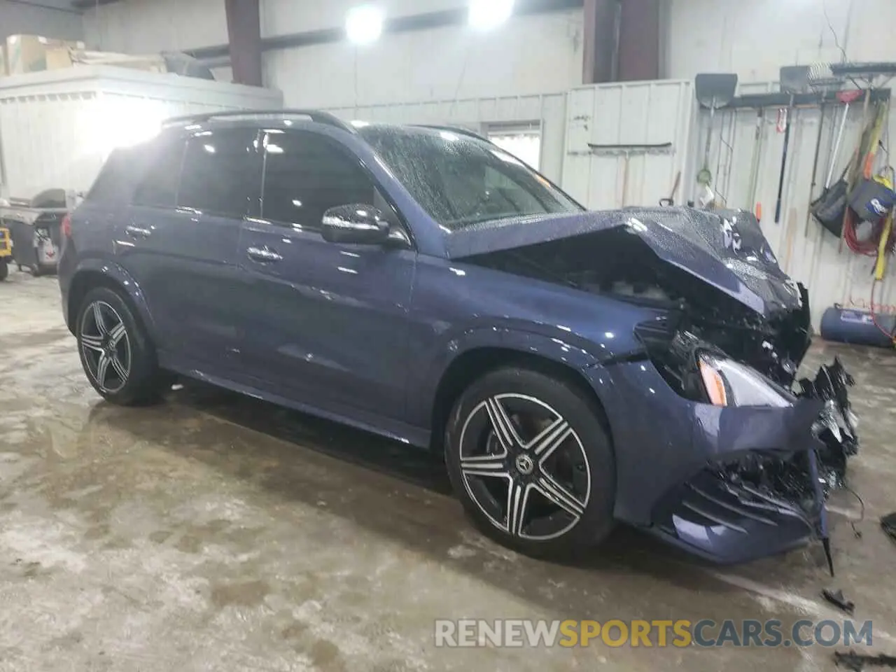 4 Photograph of a damaged car 4JGFB4FB4RB096975 MERCEDES-BENZ GLE-CLASS 2024
