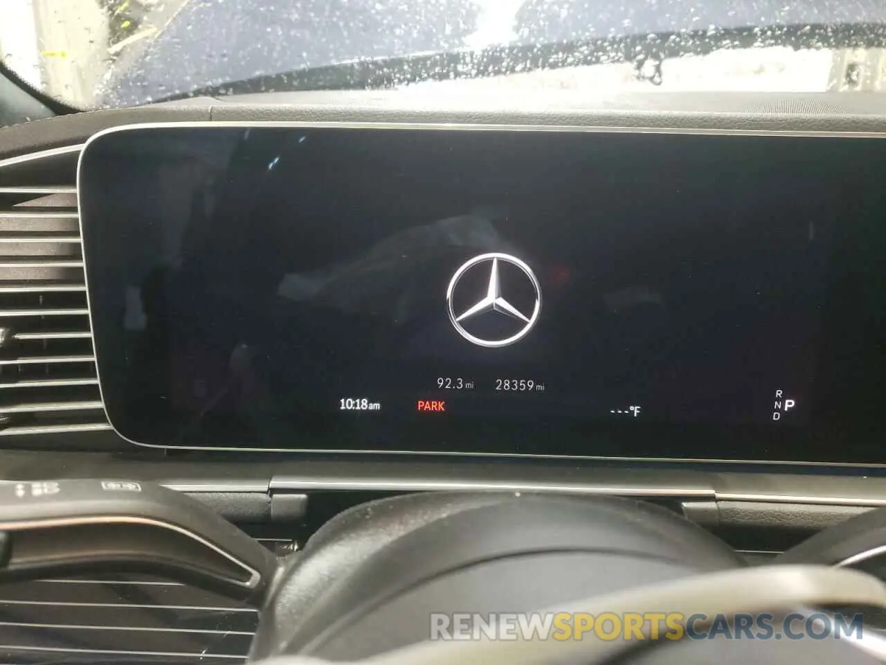 9 Photograph of a damaged car 4JGFB4FB4RB096975 MERCEDES-BENZ GLE-CLASS 2024