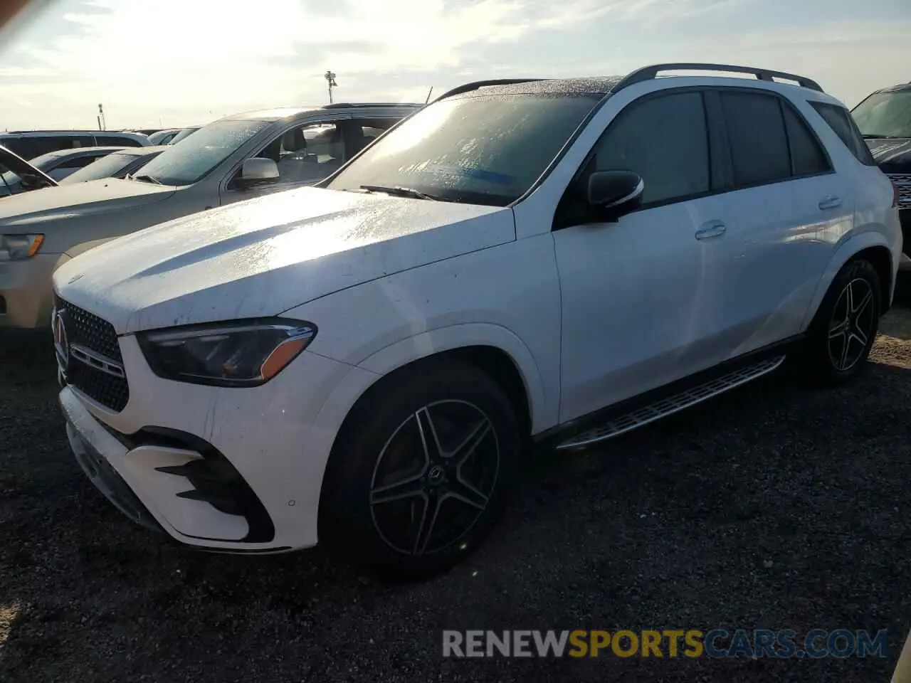 1 Photograph of a damaged car 4JGFB4FB4RB120563 MERCEDES-BENZ GLE-CLASS 2024