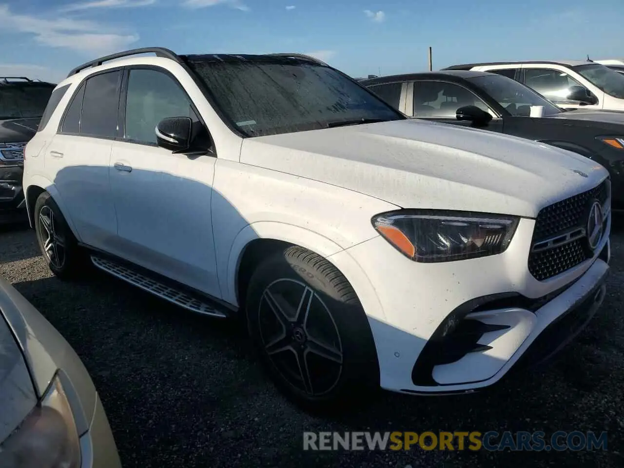 4 Photograph of a damaged car 4JGFB4FB4RB120563 MERCEDES-BENZ GLE-CLASS 2024