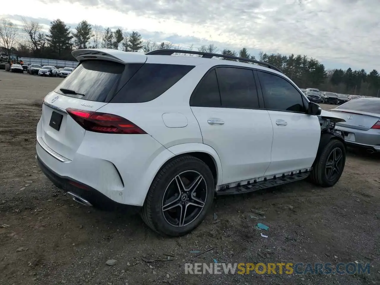 3 Photograph of a damaged car 4JGFB4FB5RA985192 MERCEDES-BENZ GLE-CLASS 2024
