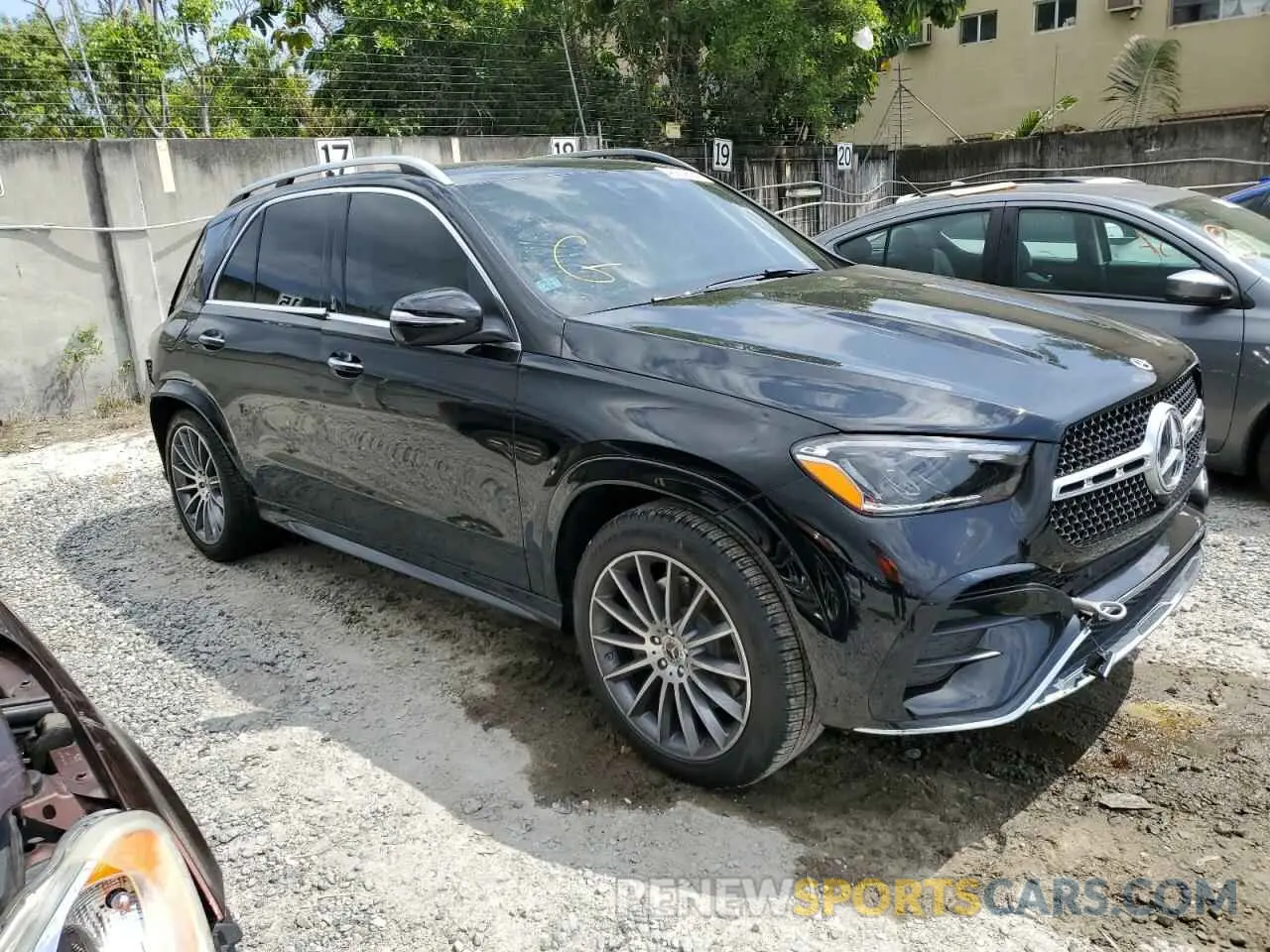4 Photograph of a damaged car 4JGFB4FB6RB095276 MERCEDES-BENZ GLE-CLASS 2024