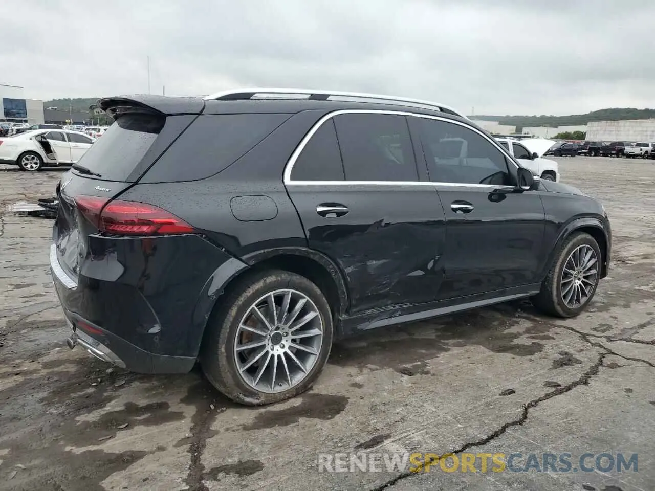 3 Photograph of a damaged car 4JGFB4FB9RA985289 MERCEDES-BENZ GLE-CLASS 2024