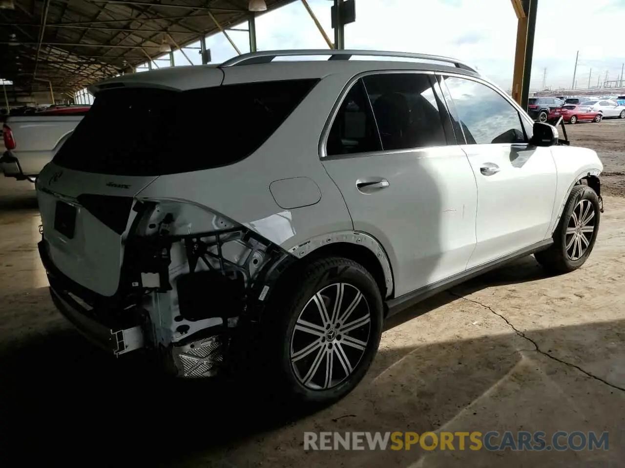 3 Photograph of a damaged car 4JGFB4FB9RB042510 MERCEDES-BENZ GLE-CLASS 2024