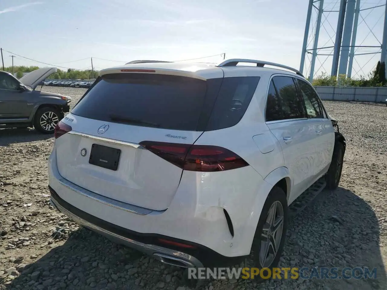 3 Photograph of a damaged car 4JGFB4FE6RB060912 MERCEDES-BENZ GLE-CLASS 2024