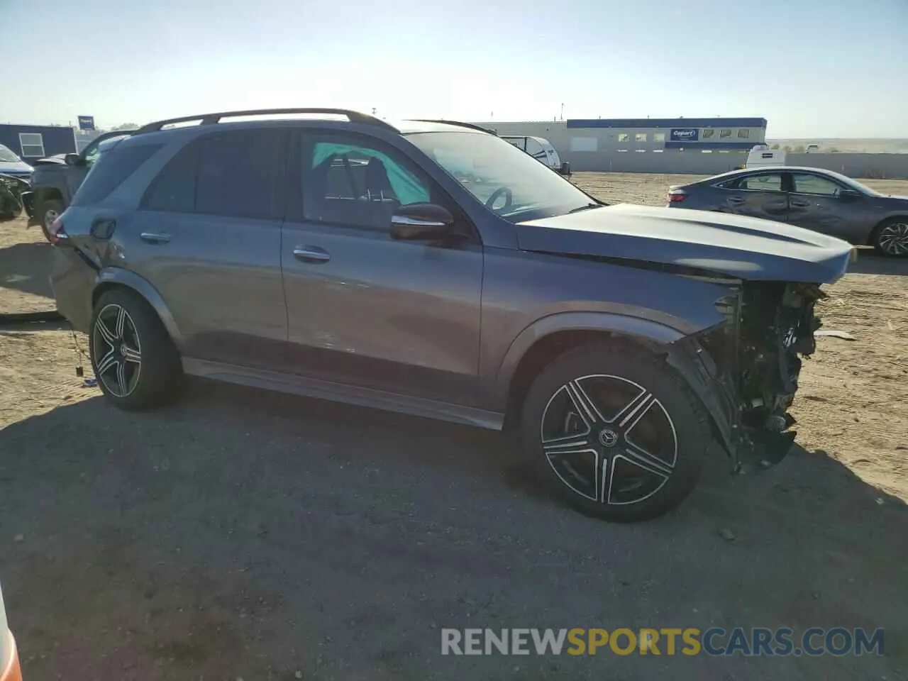 4 Photograph of a damaged car 4JGFB5KB1RB182899 MERCEDES-BENZ GLE-CLASS 2024