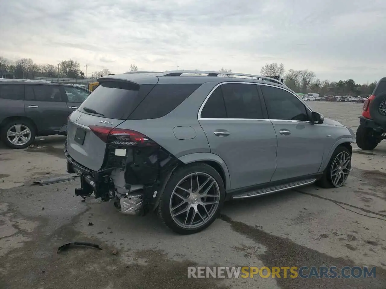 3 Photograph of a damaged car 4JGFB6BB0RB235047 MERCEDES-BENZ GLE-CLASS 2024