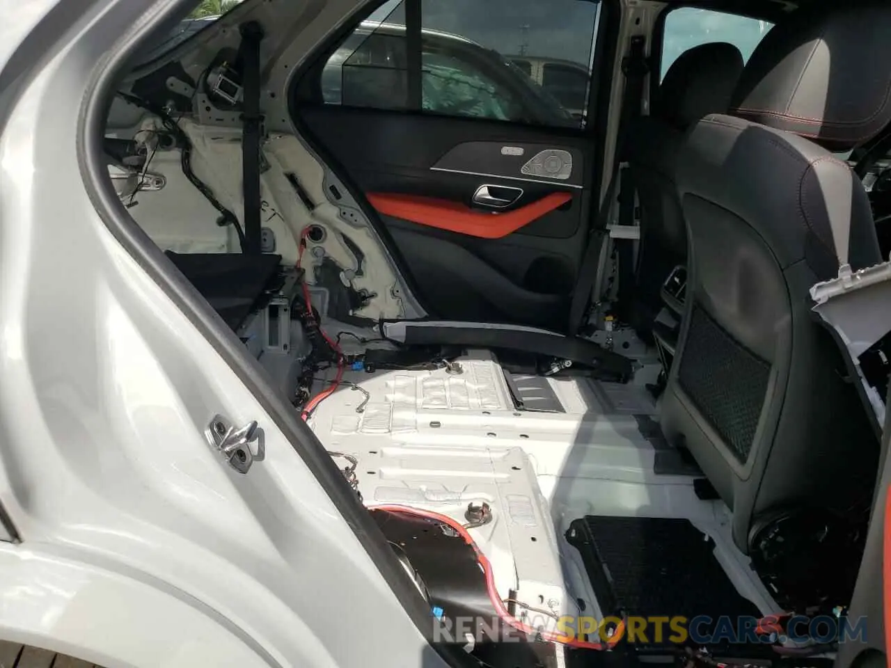 10 Photograph of a damaged car 4JGFB8KB0RB193622 MERCEDES-BENZ GLE-CLASS 2024