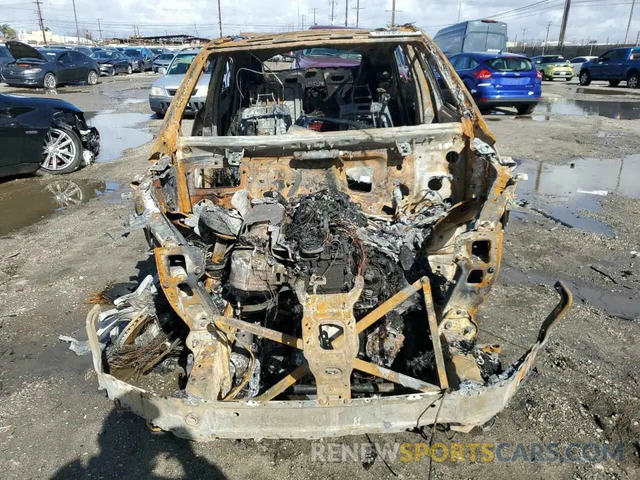 5 Photograph of a damaged car 4JGFD6BB4RB220125 MERCEDES-BENZ GLE-CLASS 2024