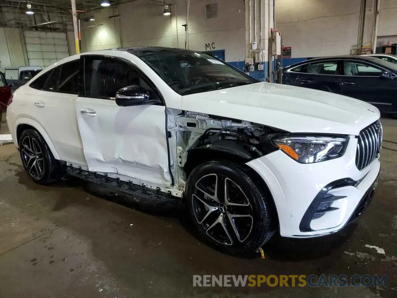 4 Photograph of a damaged car 4JGFD6BB7RB180171 MERCEDES-BENZ GLE-CLASS 2024