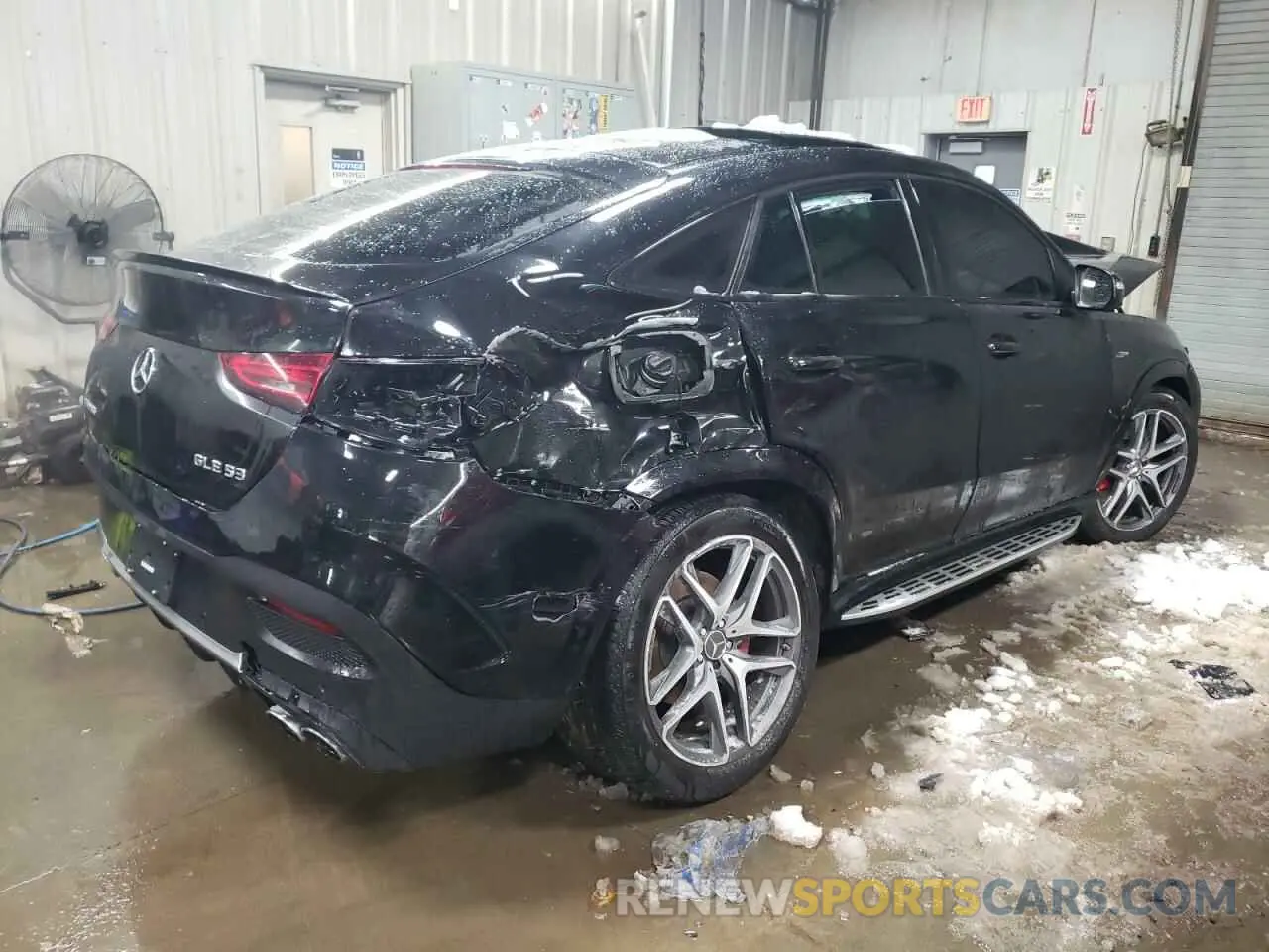 3 Photograph of a damaged car 4JGFD6BBXRA997415 MERCEDES-BENZ GLE-CLASS 2024