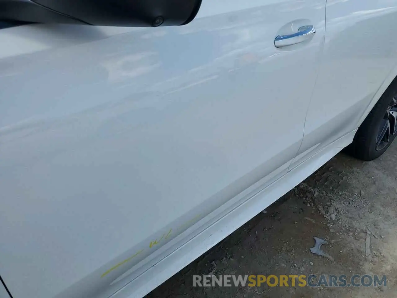 13 Photograph of a damaged car 4JGFD6BBXRB270835 MERCEDES-BENZ GLE-CLASS 2024