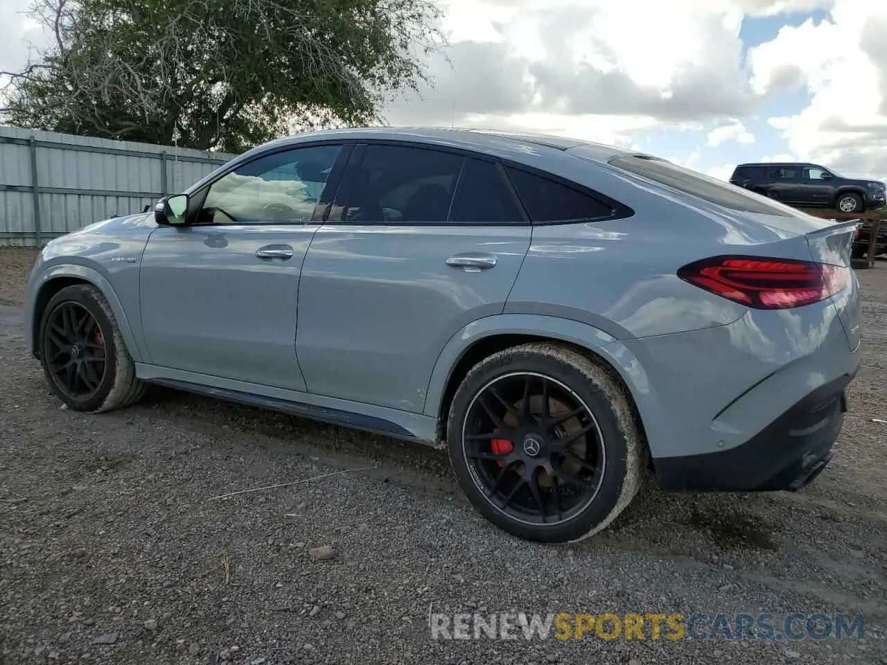 2 Photograph of a damaged car 4JGFD8KB3RB133764 MERCEDES-BENZ GLE-CLASS 2024