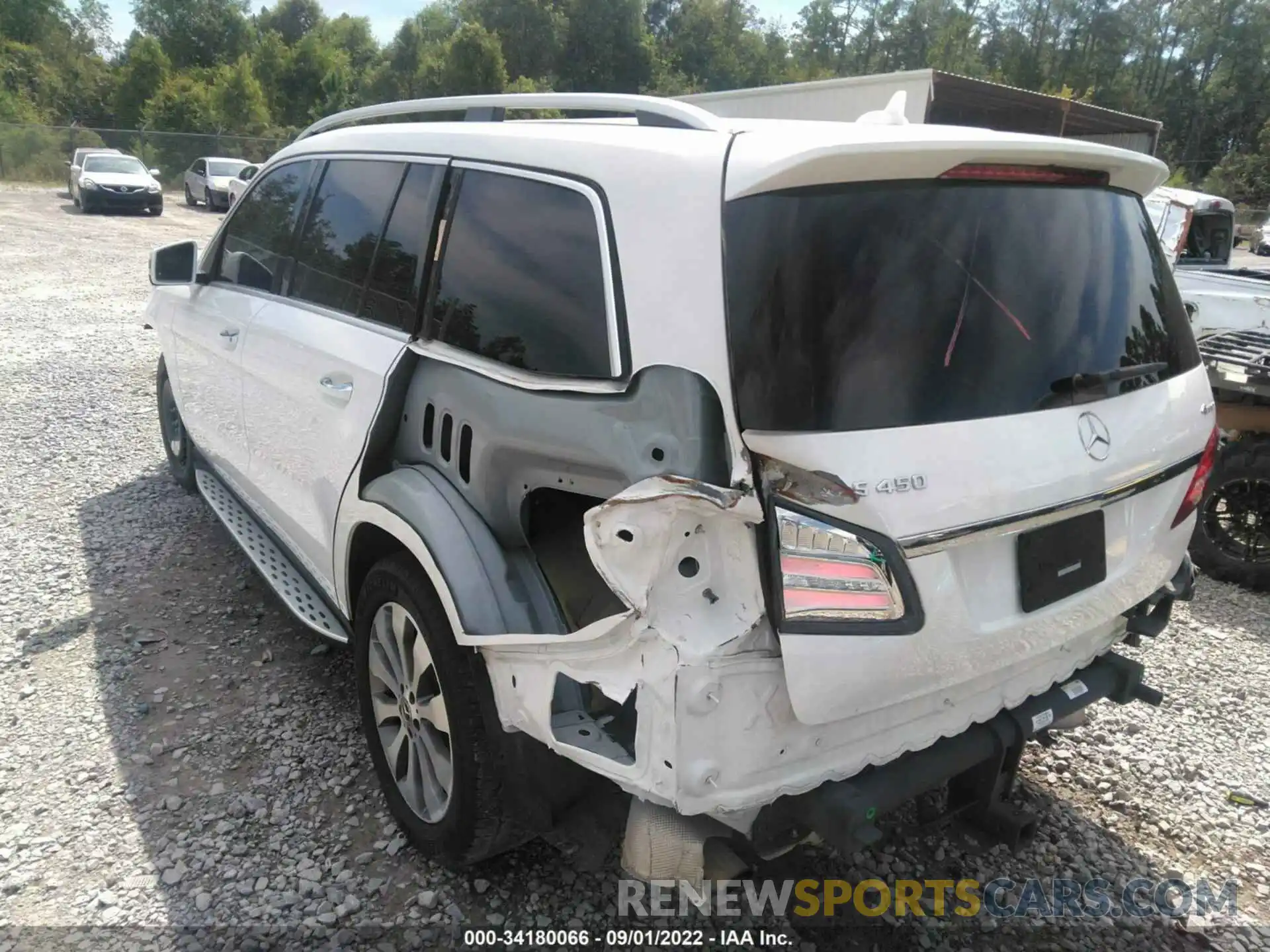 3 Photograph of a damaged car 4JGDF6EE1KB235484 MERCEDES-BENZ GLS 2019