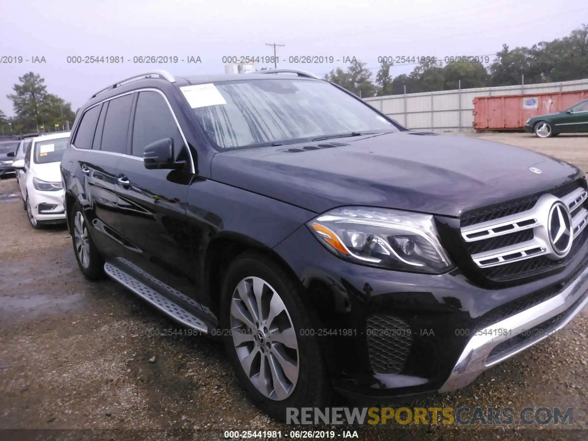 1 Photograph of a damaged car 4JGDF6EE3KB217309 MERCEDES-BENZ GLS 2019