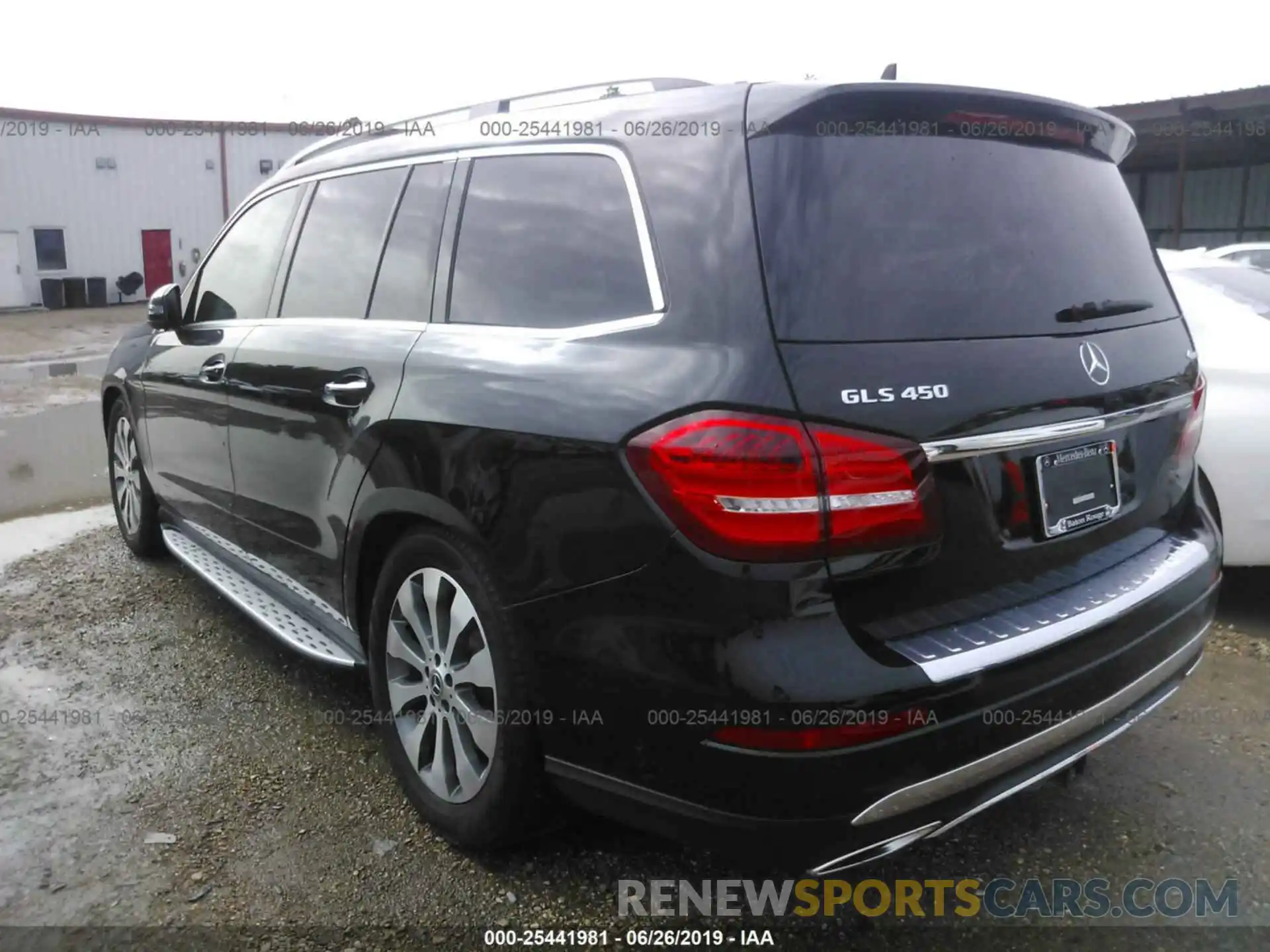 3 Photograph of a damaged car 4JGDF6EE3KB217309 MERCEDES-BENZ GLS 2019