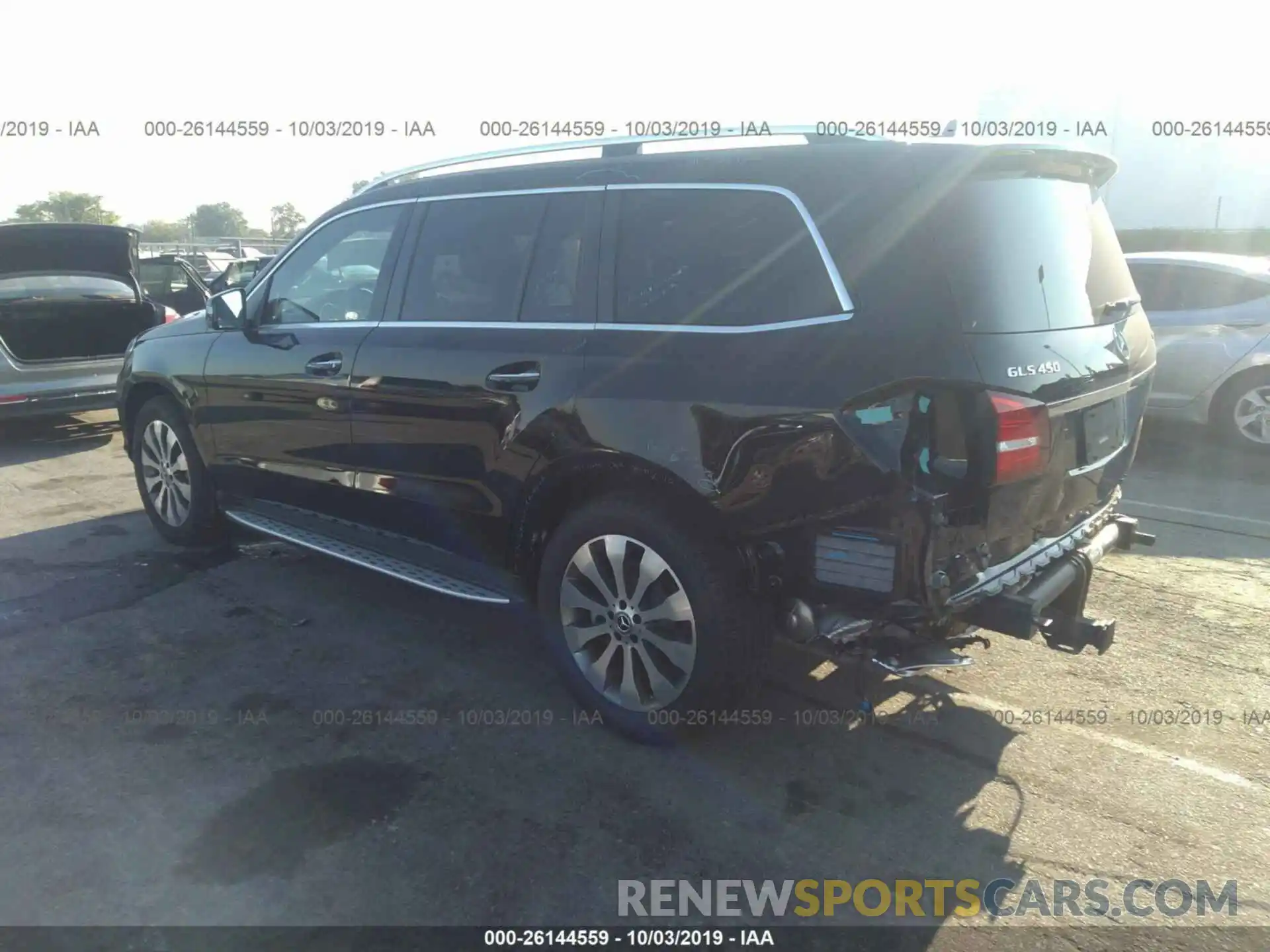 3 Photograph of a damaged car 4JGDF6EE3KB235535 MERCEDES-BENZ GLS 2019