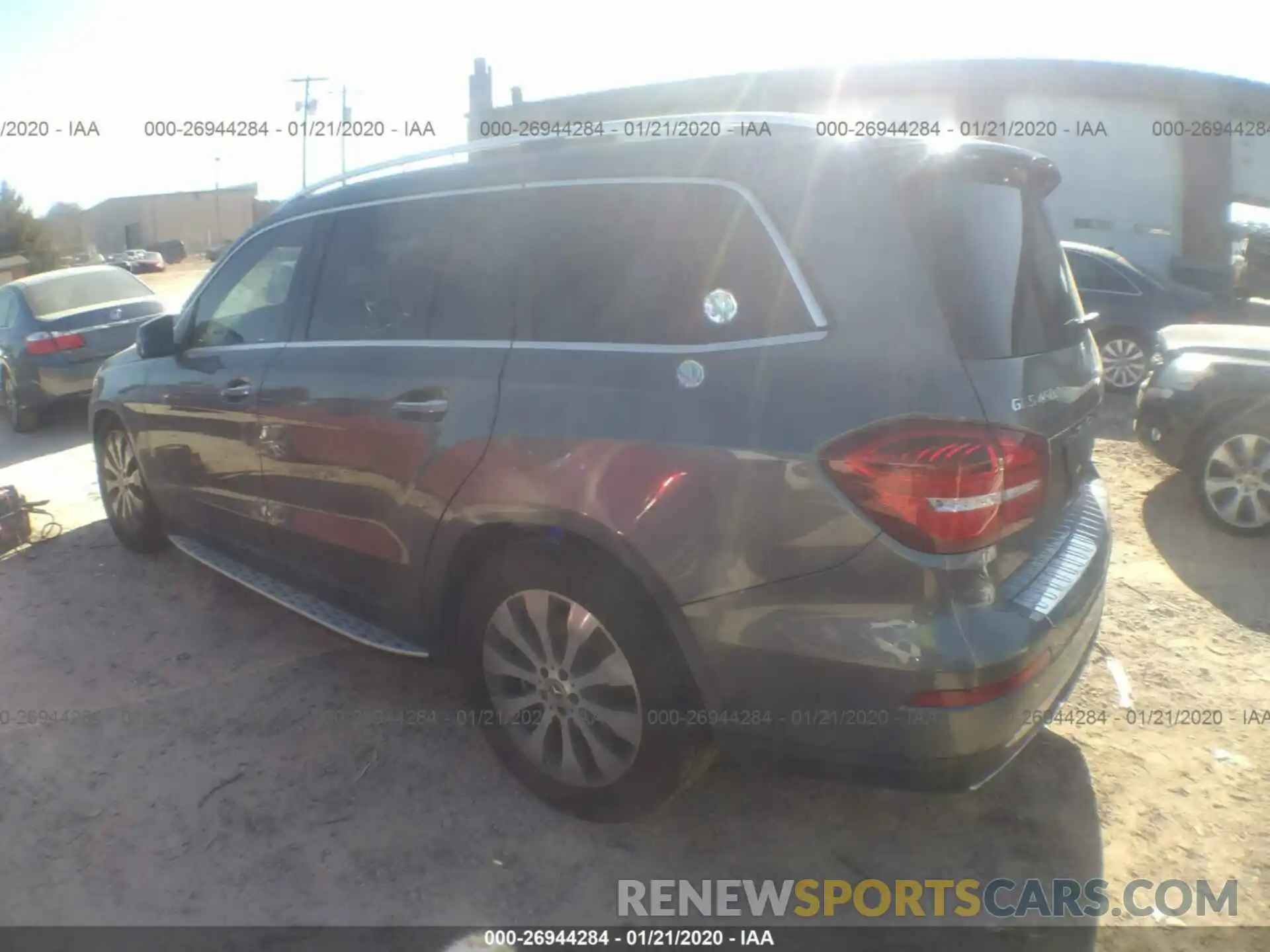 3 Photograph of a damaged car 4JGDF6EE7KB230208 MERCEDES-BENZ GLS 2019