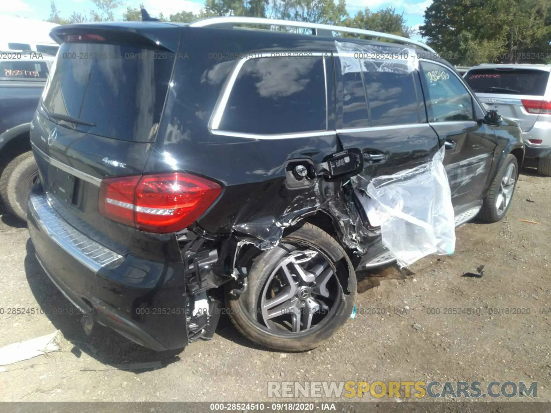 6 Photograph of a damaged car 4JGDF7DE5KB233969 MERCEDES-BENZ GLS 2019