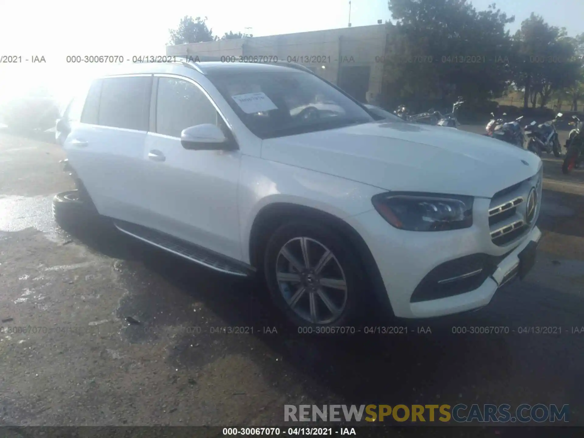 1 Photograph of a damaged car 4JGFF5KE1LA286952 MERCEDES-BENZ GLS 2020