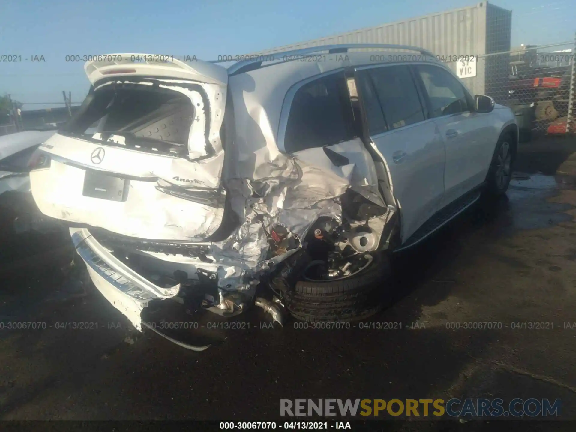 4 Photograph of a damaged car 4JGFF5KE1LA286952 MERCEDES-BENZ GLS 2020