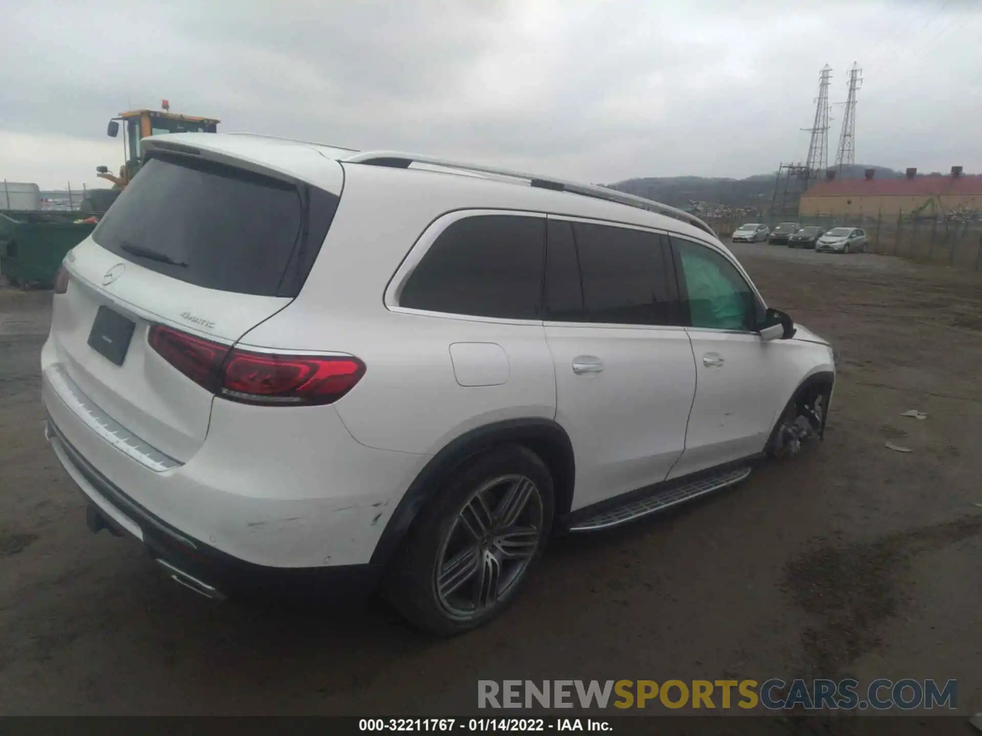 4 Photograph of a damaged car 4JGFF5KE8MA428103 MERCEDES-BENZ GLS 2021