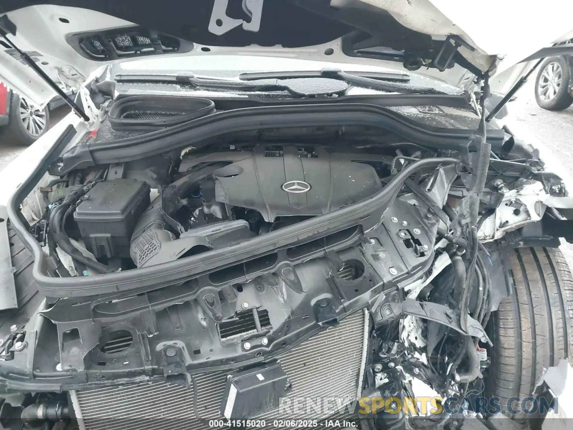 10 Photograph of a damaged car 4JGDF6EE0KB228719 MERCEDES-BENZ GLS 450 2019