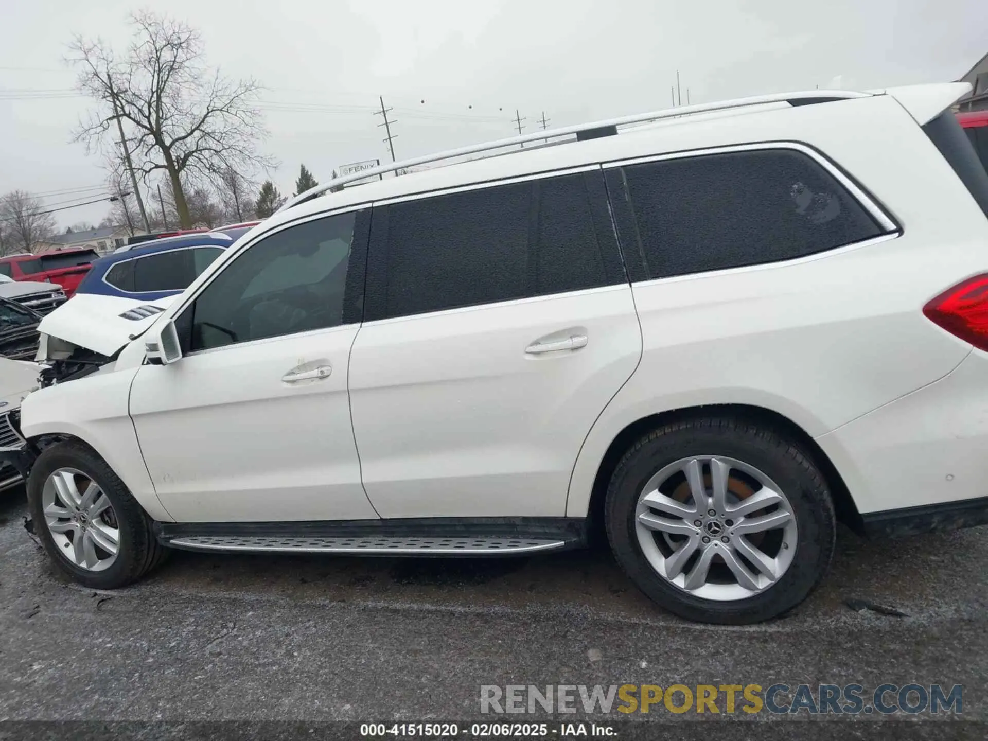 14 Photograph of a damaged car 4JGDF6EE0KB228719 MERCEDES-BENZ GLS 450 2019