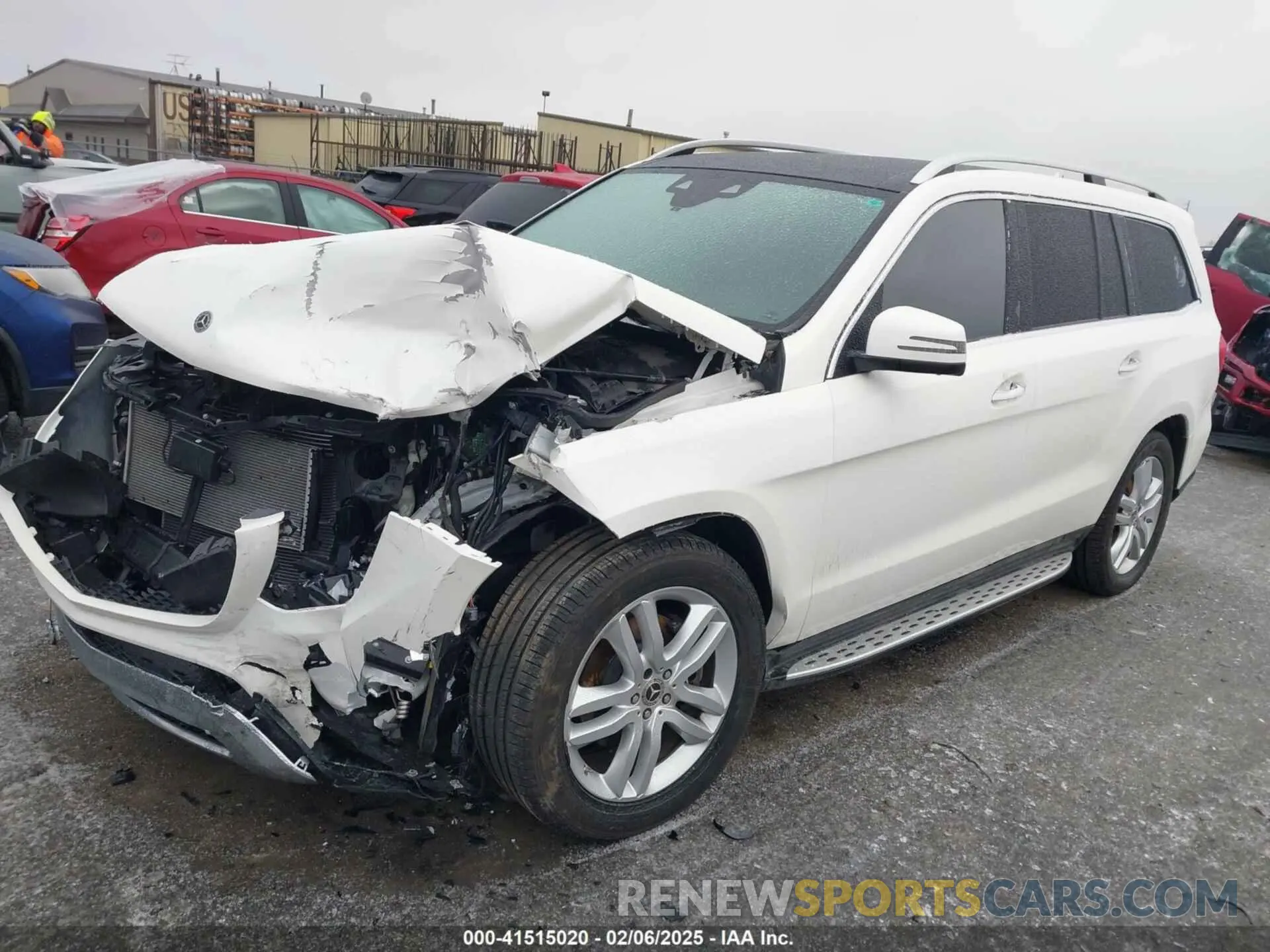 2 Photograph of a damaged car 4JGDF6EE0KB228719 MERCEDES-BENZ GLS 450 2019