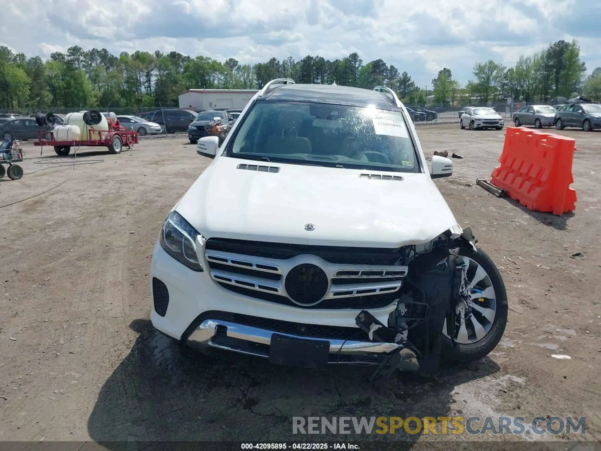 12 Photograph of a damaged car 4JGDF6EE0KB232821 MERCEDES-BENZ GLS 450 2019
