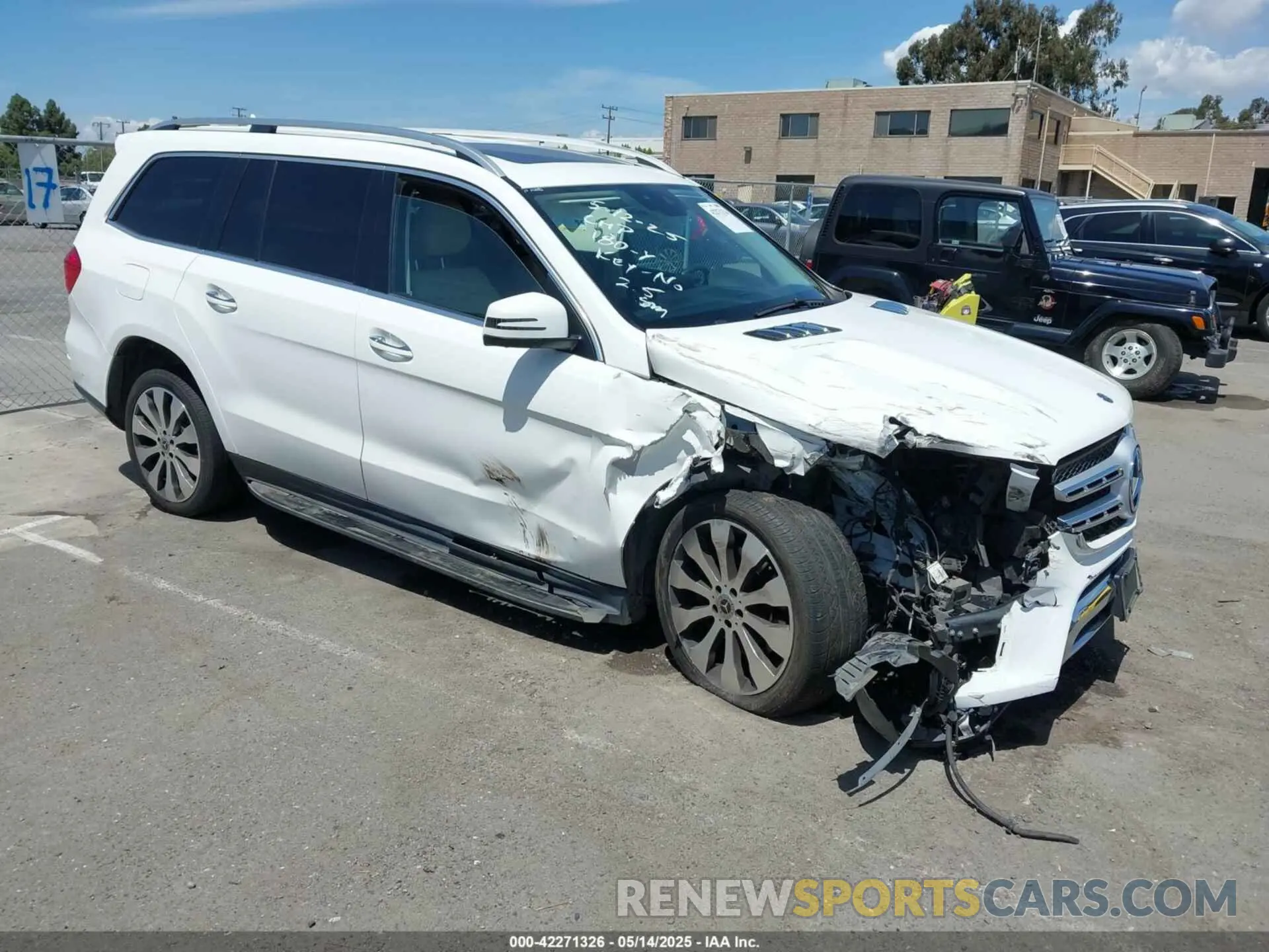 1 Photograph of a damaged car 4JGDF6EE0KB238926 MERCEDES-BENZ GLS 450 2019