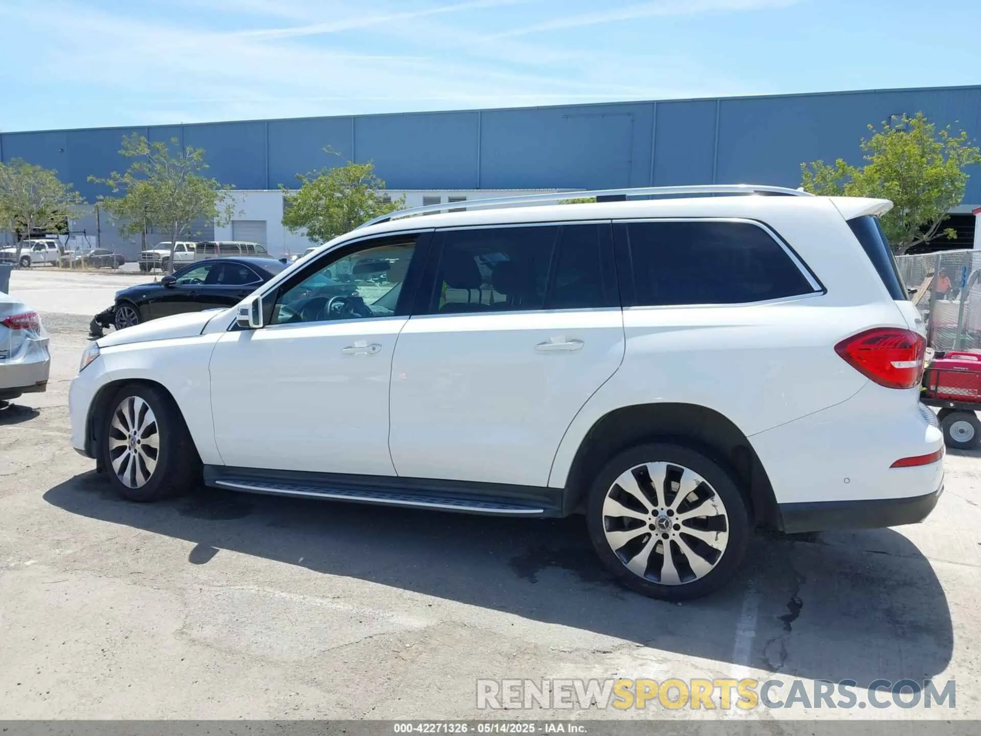 13 Photograph of a damaged car 4JGDF6EE0KB238926 MERCEDES-BENZ GLS 450 2019