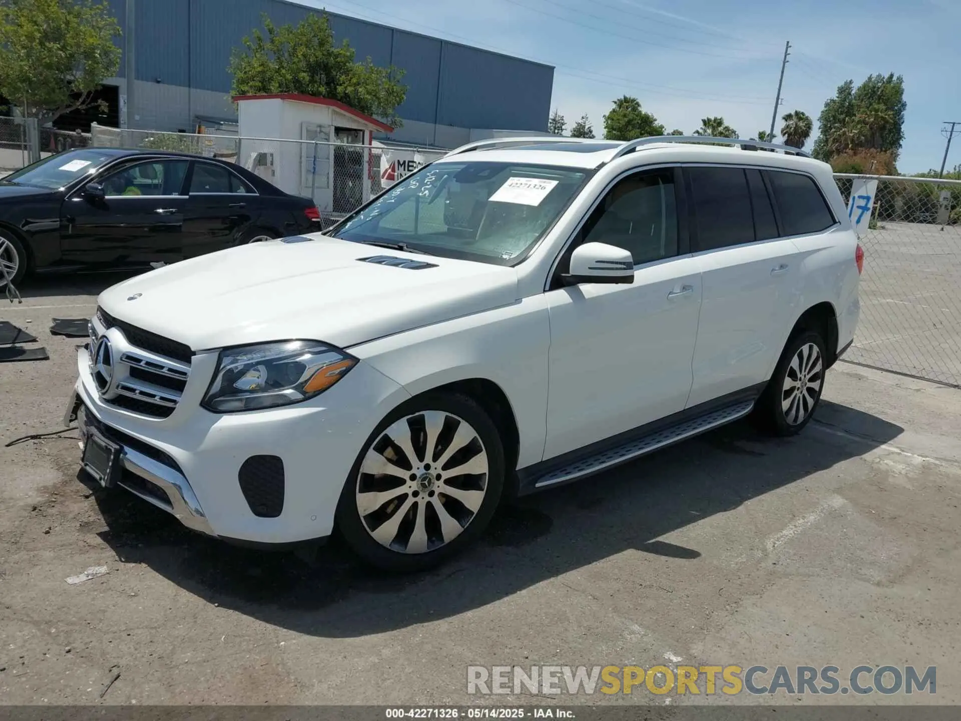 2 Photograph of a damaged car 4JGDF6EE0KB238926 MERCEDES-BENZ GLS 450 2019