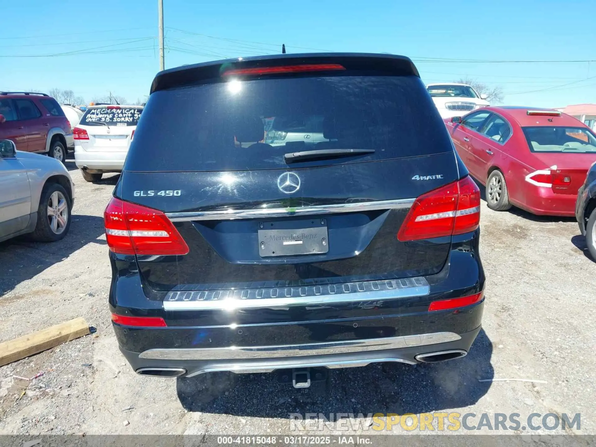 16 Photograph of a damaged car 4JGDF6EE2KB210870 MERCEDES-BENZ GLS 450 2019