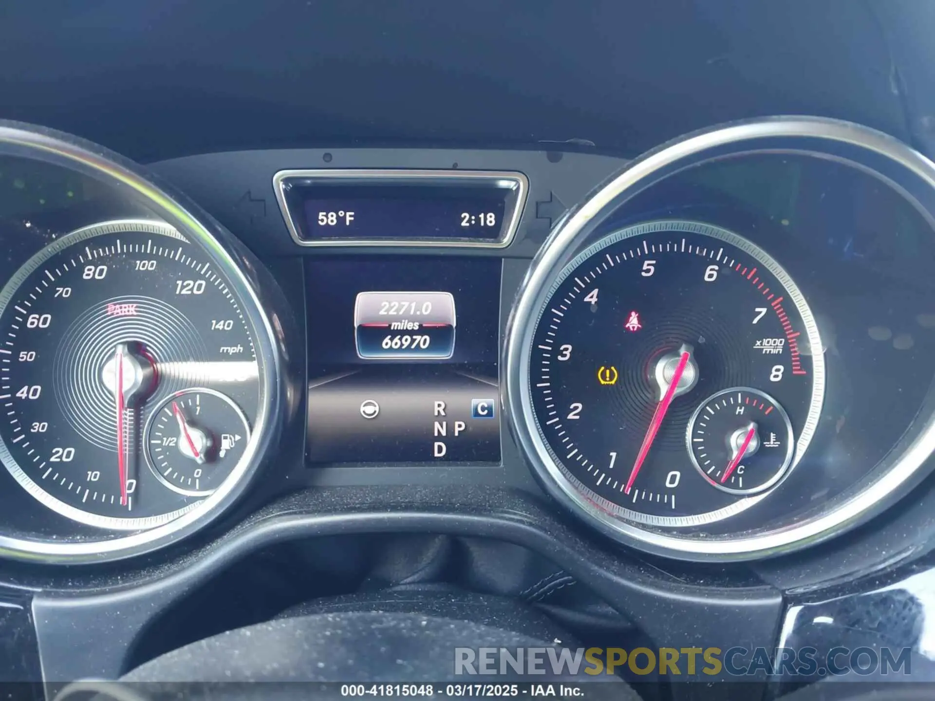 7 Photograph of a damaged car 4JGDF6EE2KB210870 MERCEDES-BENZ GLS 450 2019